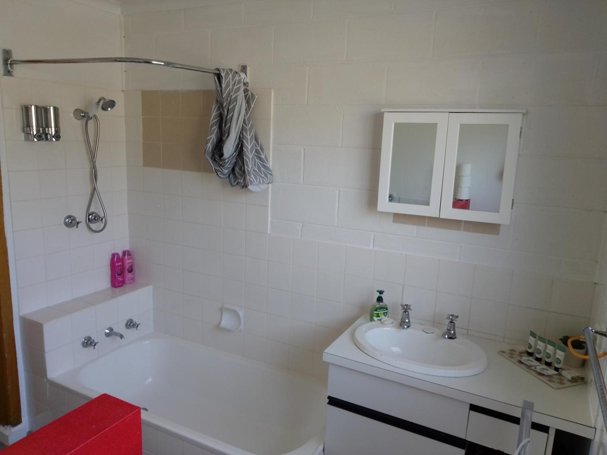 Waratah Waterfall Retreat Unit 1 Free Pay Tv In Two Rooms Free Wifi Dış mekan fotoğraf